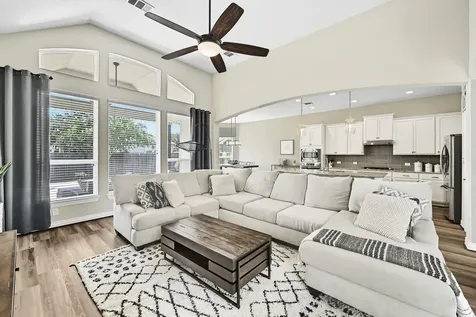 19620 Stanton Drew Pflugerville TX 78660