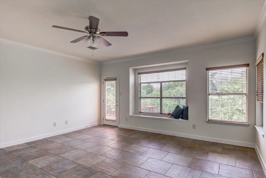 6301 Thirlmare Court Austin TX 78754