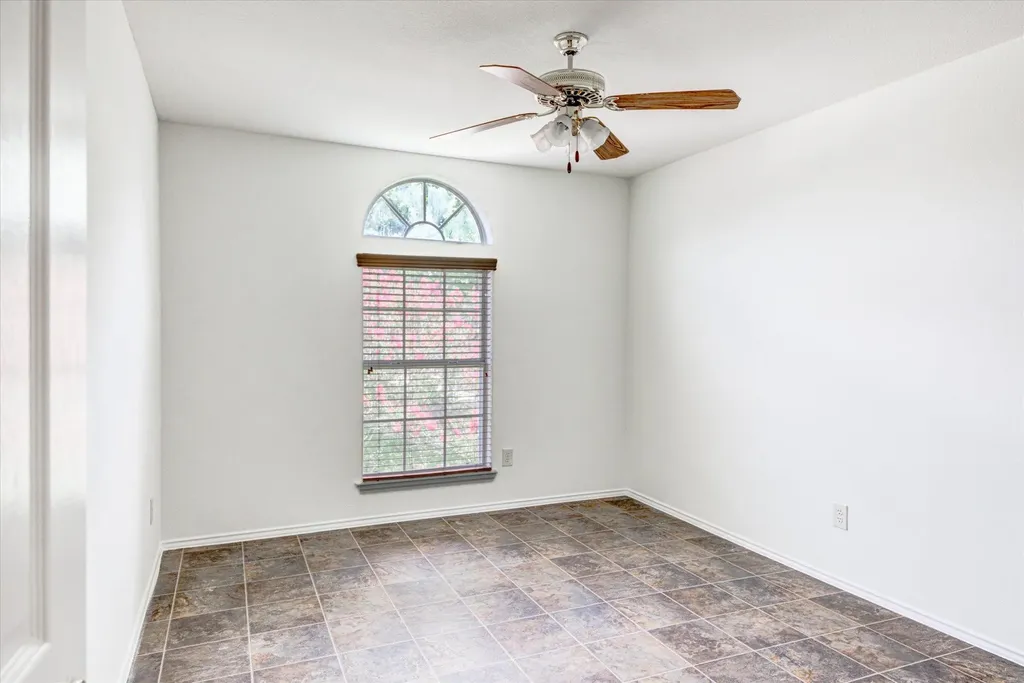 6301 Thirlmare Court Austin TX 78754