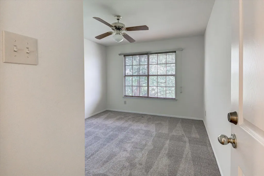 6301 Thirlmare Court Austin TX 78754