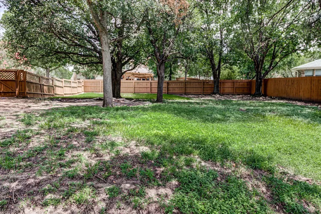 6301 Thirlmare Court Austin TX 78754