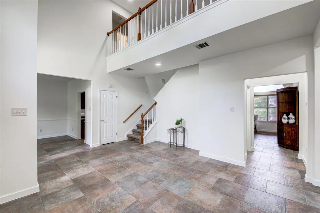 6301 Thirlmare Court Austin TX 78754