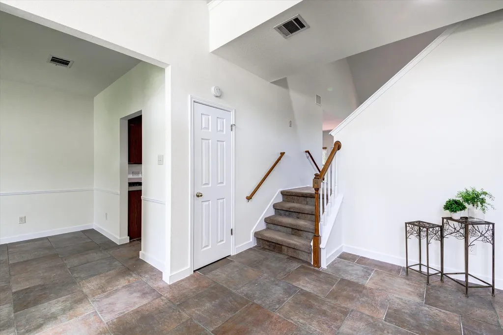 6301 Thirlmare Court Austin TX 78754