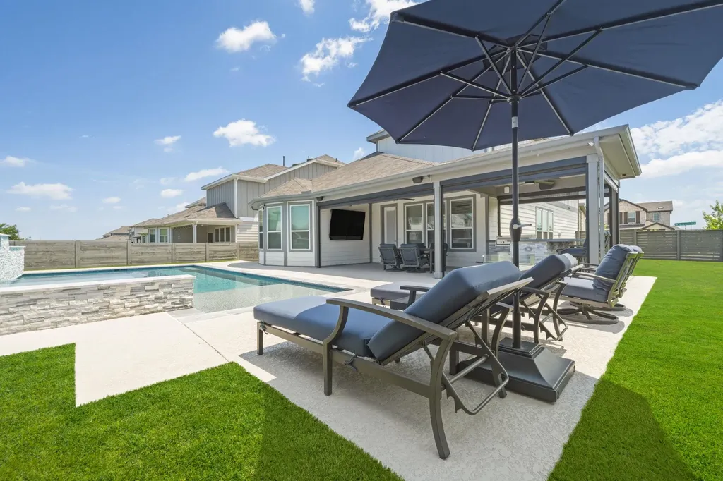 209 Turnbuckle Bend Leander TX 78641