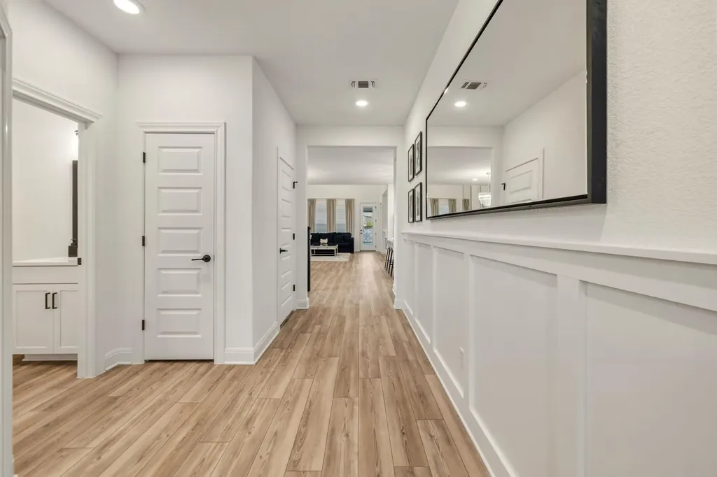 209 Turnbuckle Bend Leander TX 78641