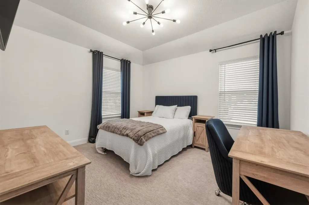 209 Turnbuckle Bend Leander TX 78641