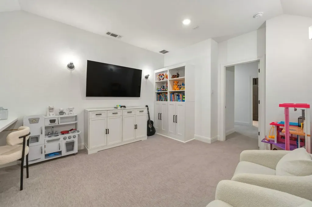 209 Turnbuckle Bend Leander TX 78641
