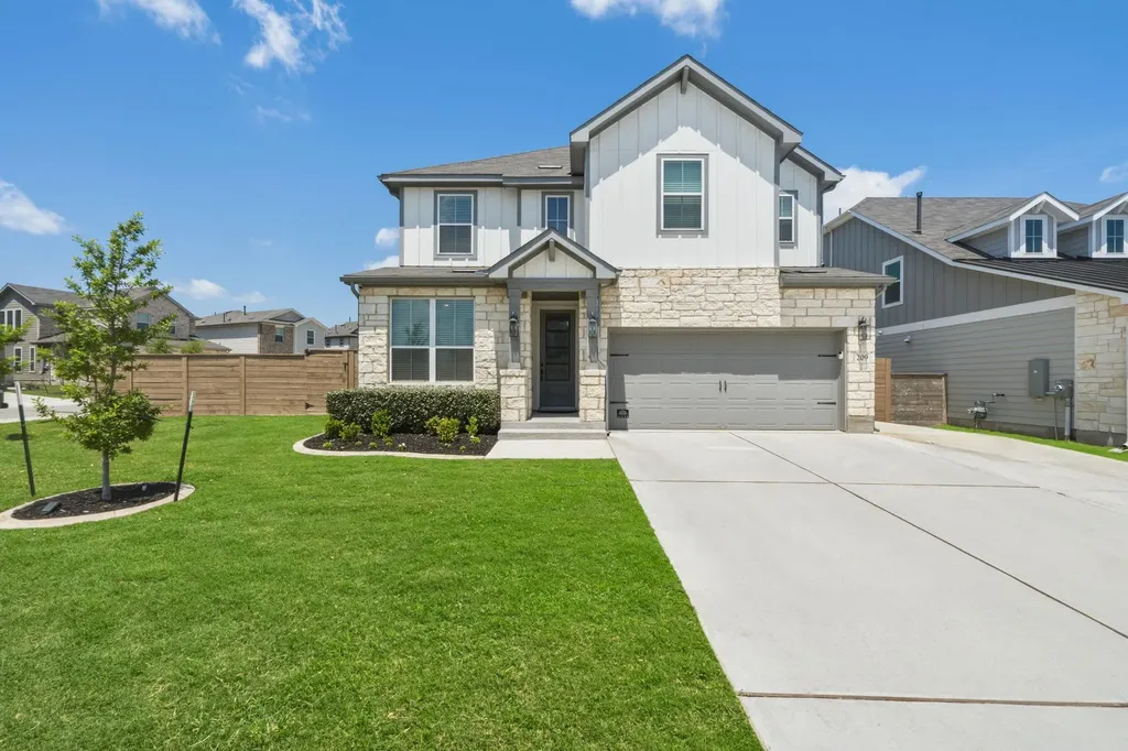 209 Turnbuckle Bend Leander TX 78641