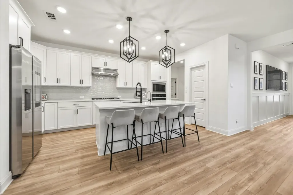 209 Turnbuckle Bend Leander TX 78641
