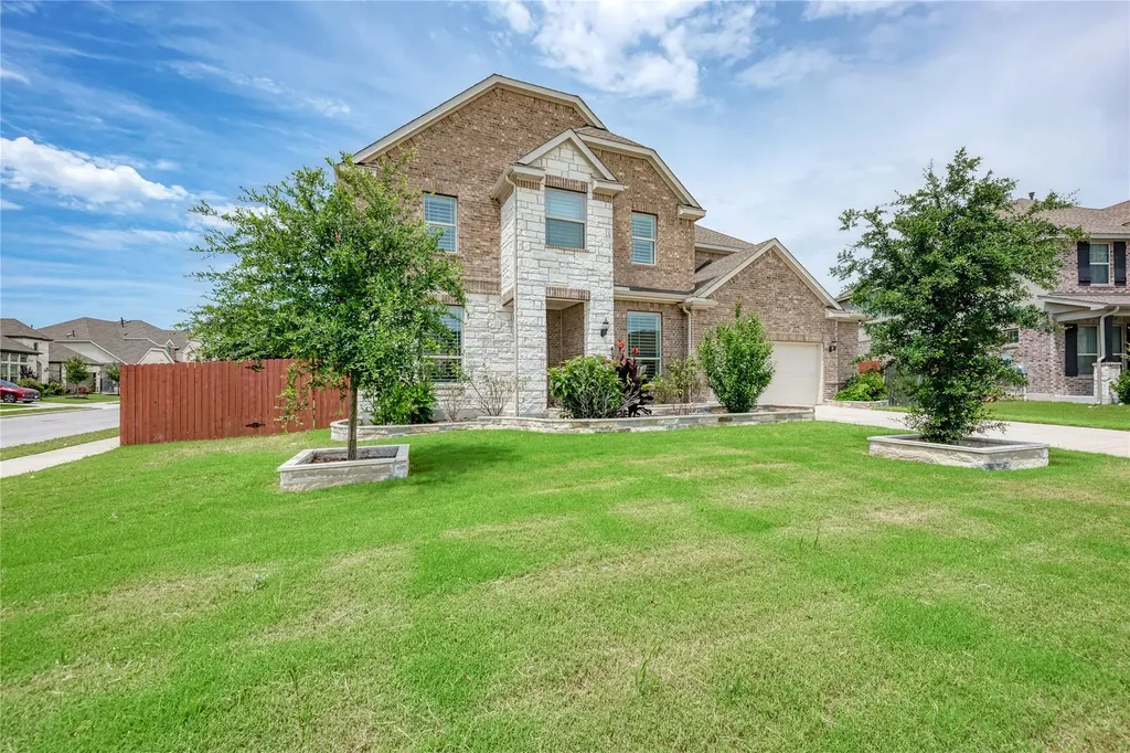 709 Critty Lane Leander TX 78641