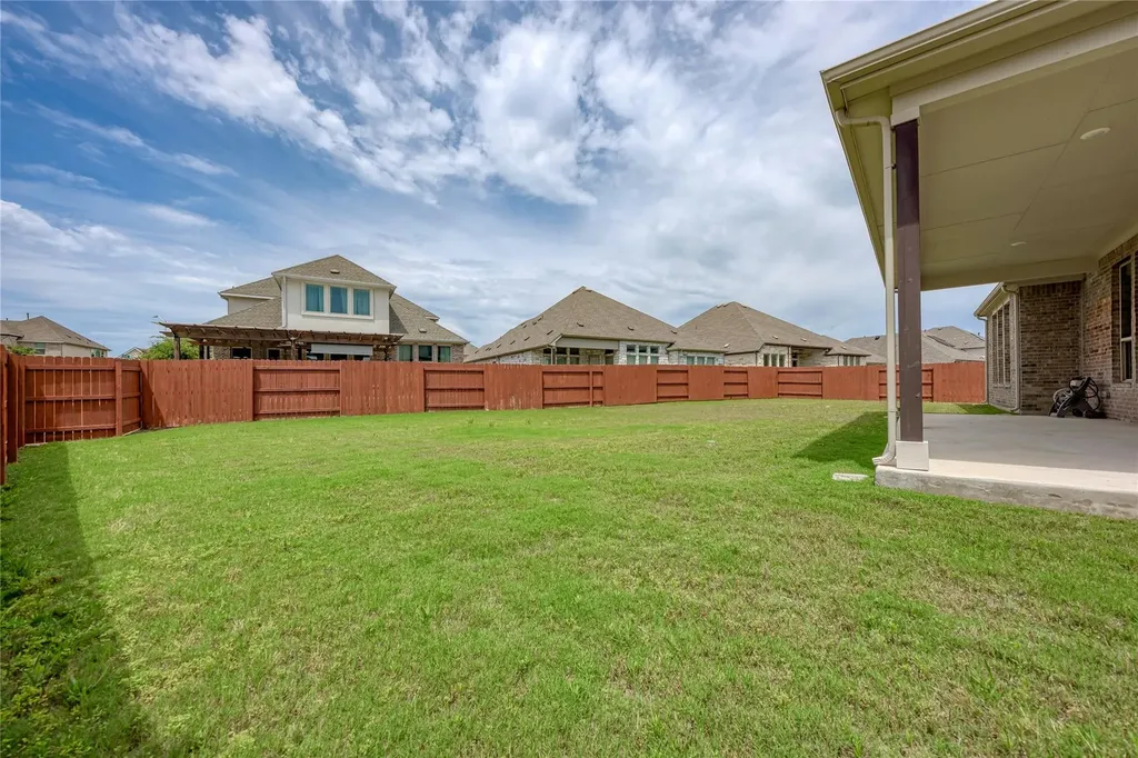 709 Critty Lane Leander TX 78641