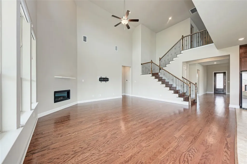 709 Critty Lane Leander TX 78641