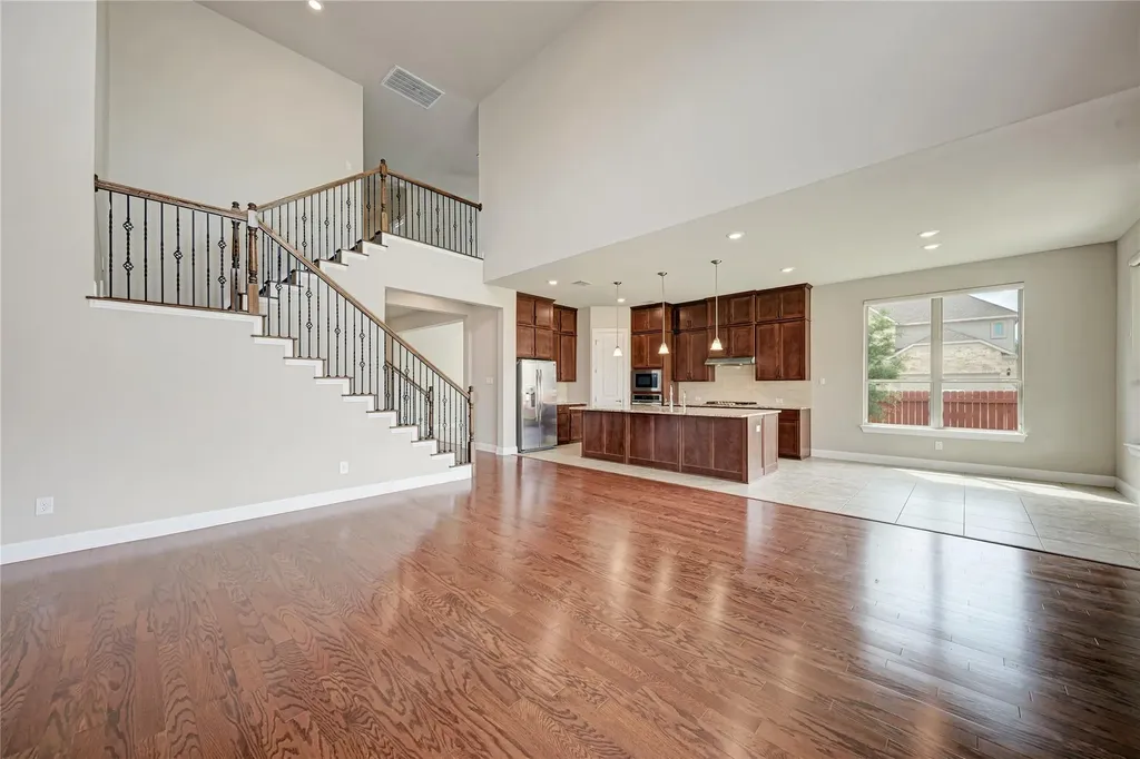 709 Critty Lane Leander TX 78641