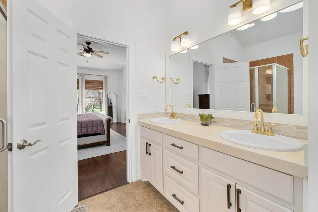 11201 W Cave Boulevard Dripping Springs TX 78620