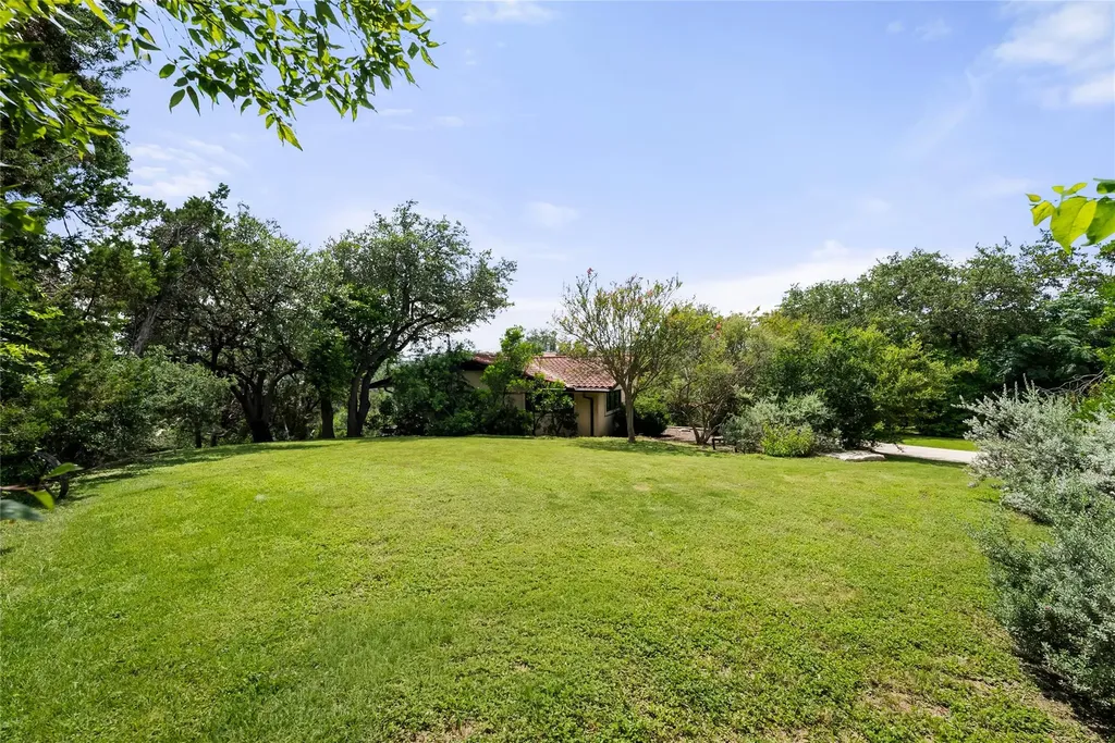 411 Skyline Drive West Lake Hills TX 78746