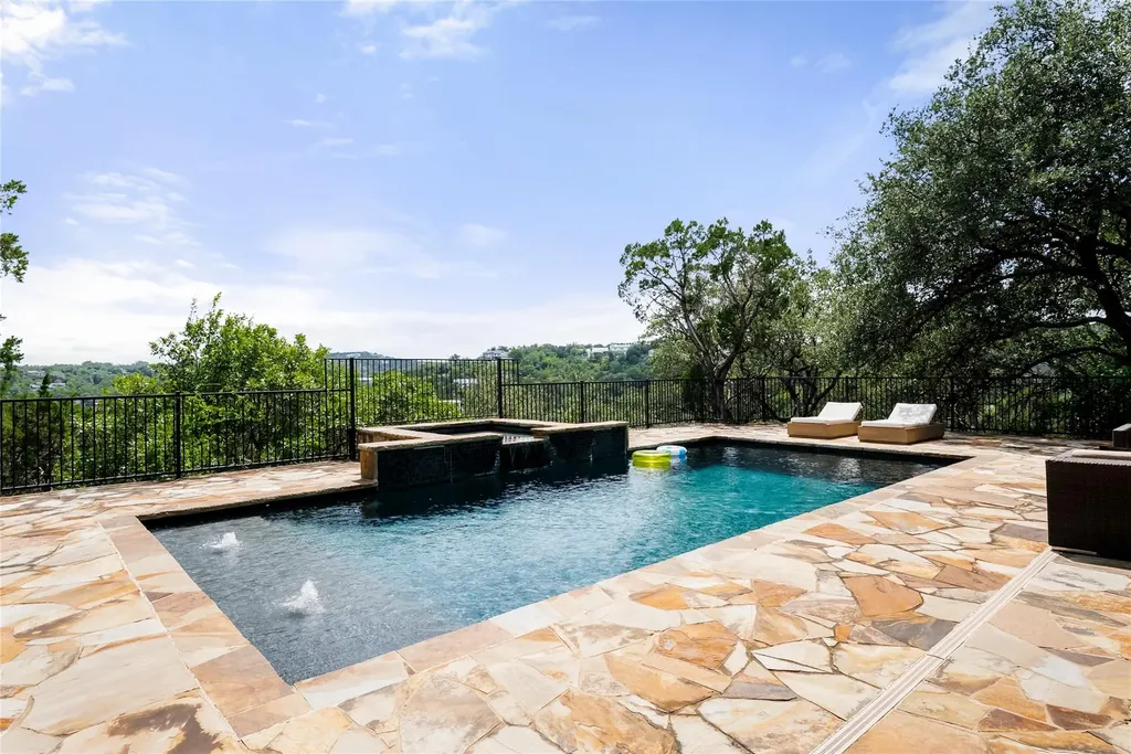 411 Skyline Drive West Lake Hills TX 78746