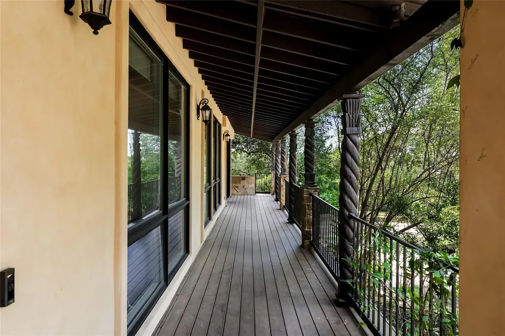 411 Skyline Drive West Lake Hills TX 78746