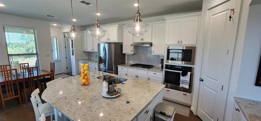 128 Rosebush Drive Liberty Hill TX 78642