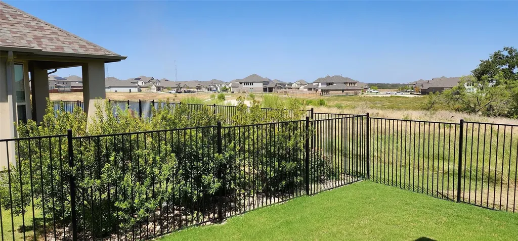 128 Rosebush Drive Liberty Hill TX 78642