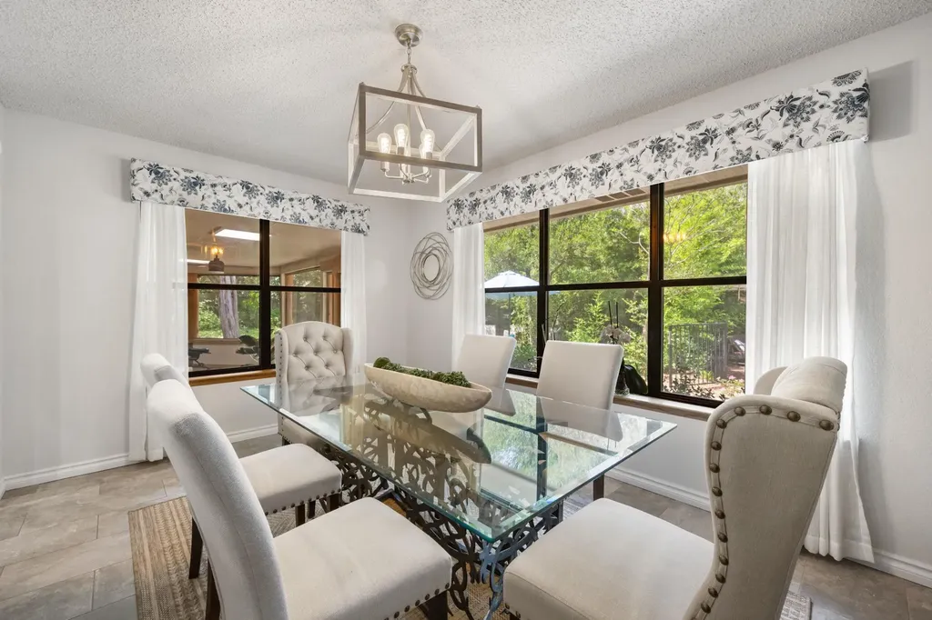10710 Bayridge Cove Austin TX 78759