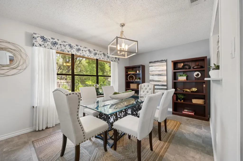 10710 Bayridge Cove Austin TX 78759