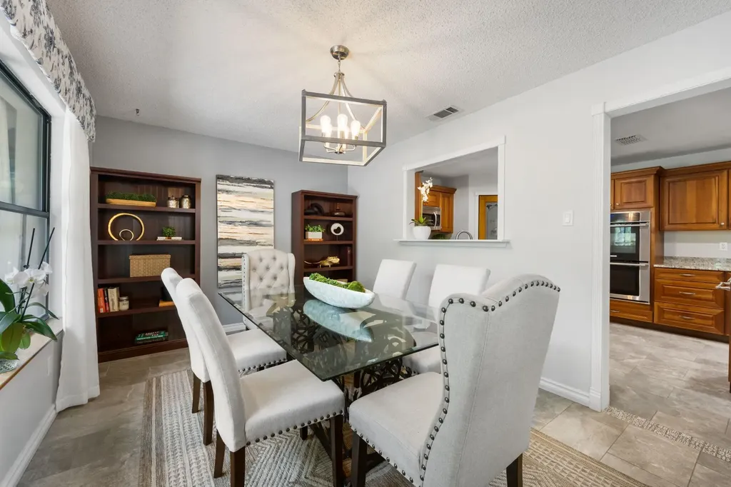 10710 Bayridge Cove Austin TX 78759