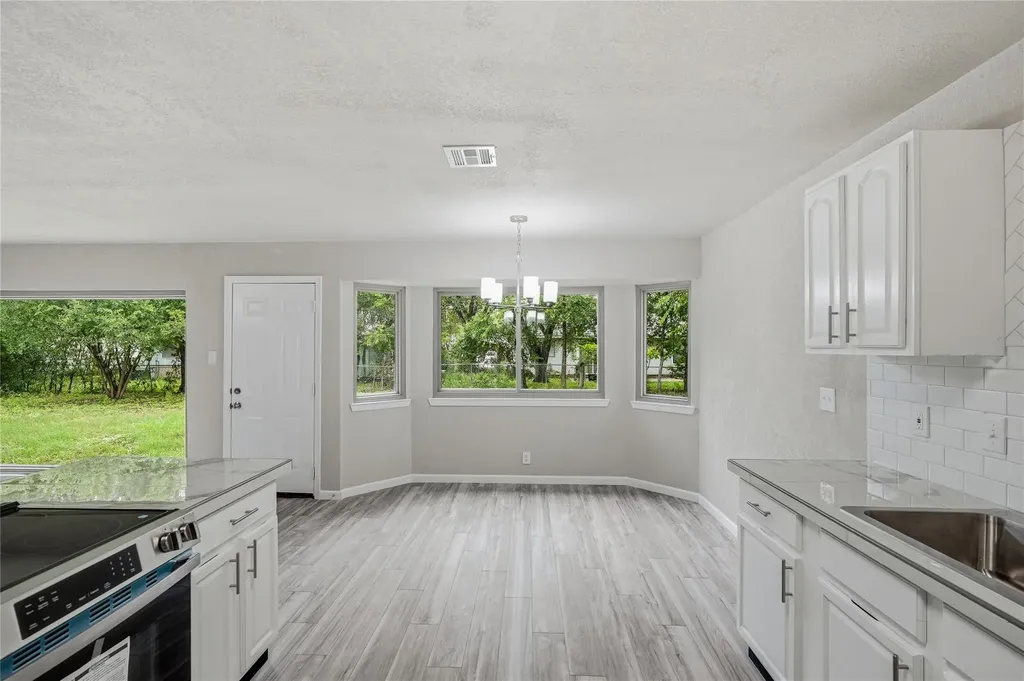 5342 Binz Engleman Road San Antonio TX 78219