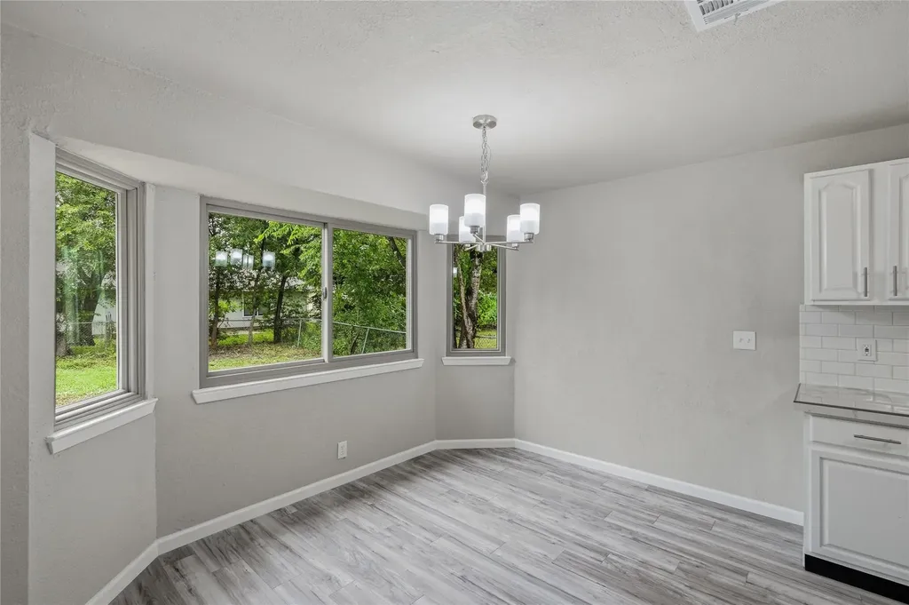 5342 Binz Engleman Road San Antonio TX 78219