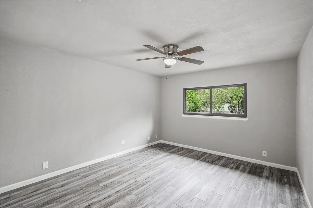 5342 Binz Engleman Road San Antonio TX 78219