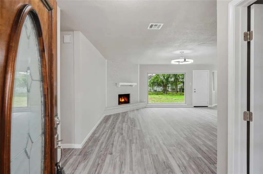 5342 Binz Engleman Road San Antonio TX 78219
