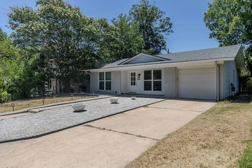 501 Arbor Lane Austin TX 78745