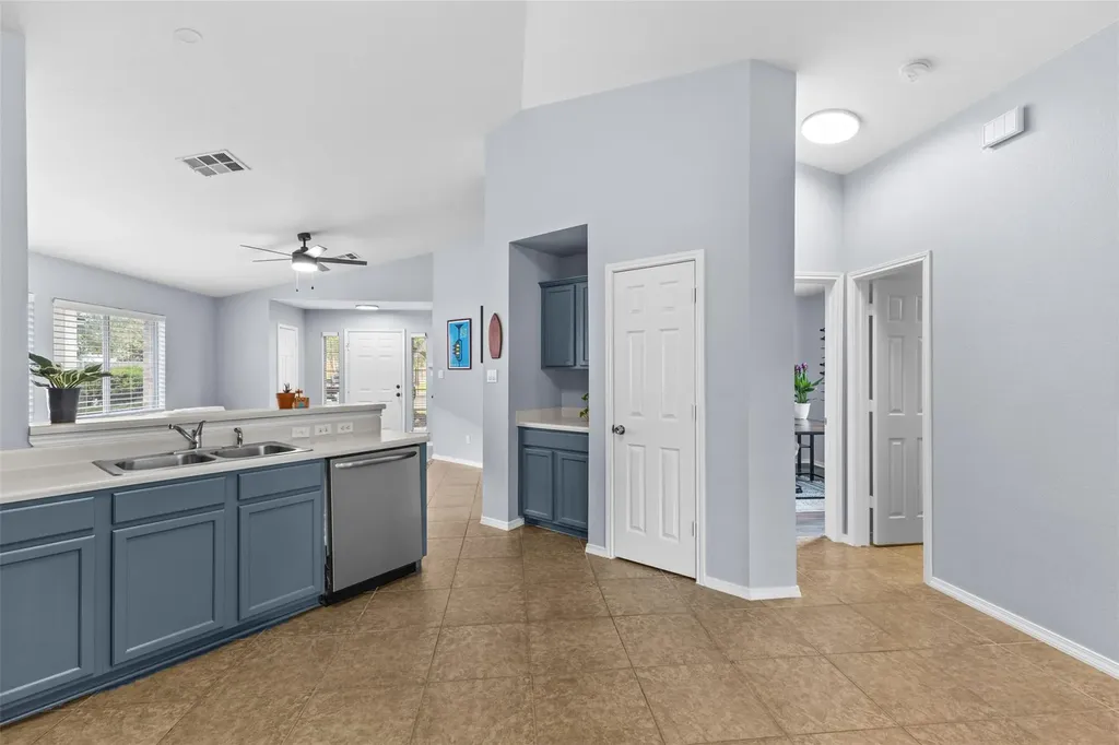 11408 Jim Thorpe Lane Austin TX 78748