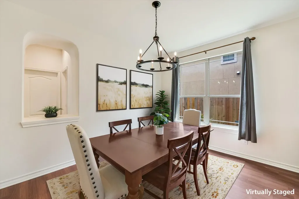 10229 English Oak Drive Austin TX 78748