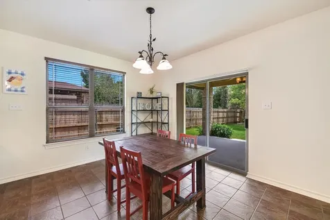 10229 English Oak Drive Austin TX 78748