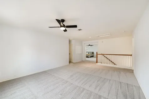 10229 English Oak Drive Austin TX 78748
