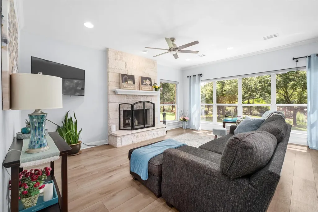1053 Sunset Canyon Drive S Dripping Springs TX 78620