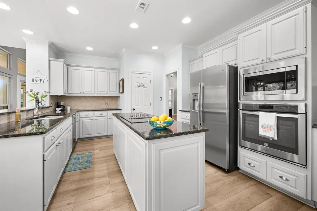 1053 Sunset Canyon Drive S Dripping Springs TX 78620