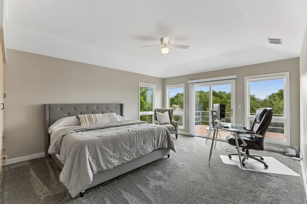 26310 Countryside Drive Spicewood TX 78669