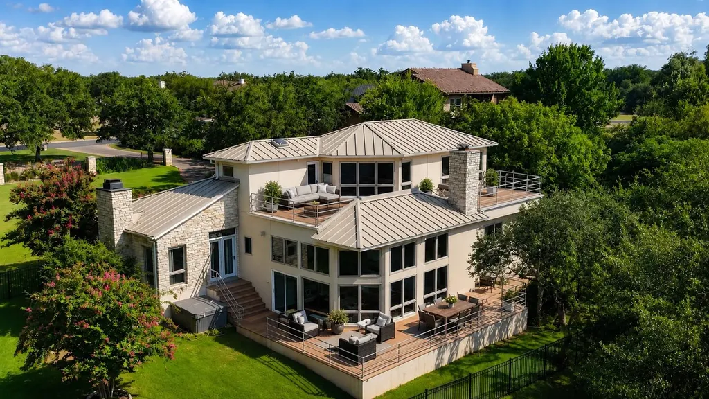 26310 Countryside Drive Spicewood TX 78669