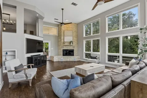 26310 Countryside Drive Spicewood TX 78669