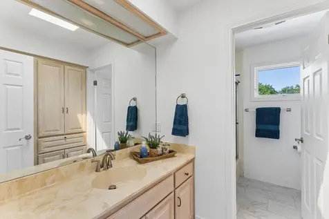 26310 Countryside Drive Spicewood TX 78669