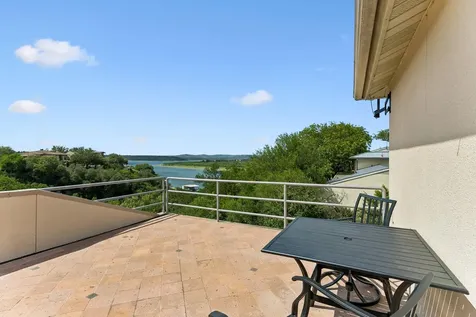 26310 Countryside Drive Spicewood TX 78669