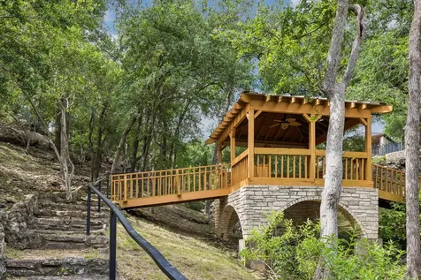 26310 Countryside Drive Spicewood TX 78669