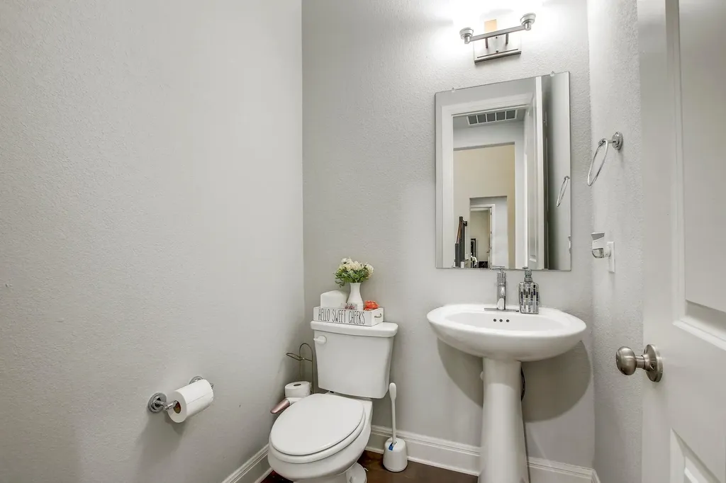 525 Houston Loop Liberty Hill TX 78642