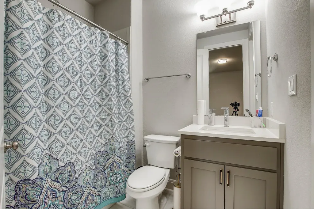 525 Houston Loop Liberty Hill TX 78642