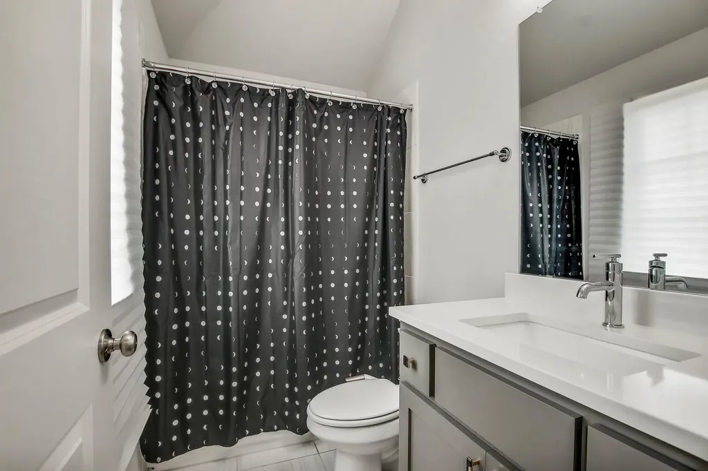 525 Houston Loop Liberty Hill TX 78642