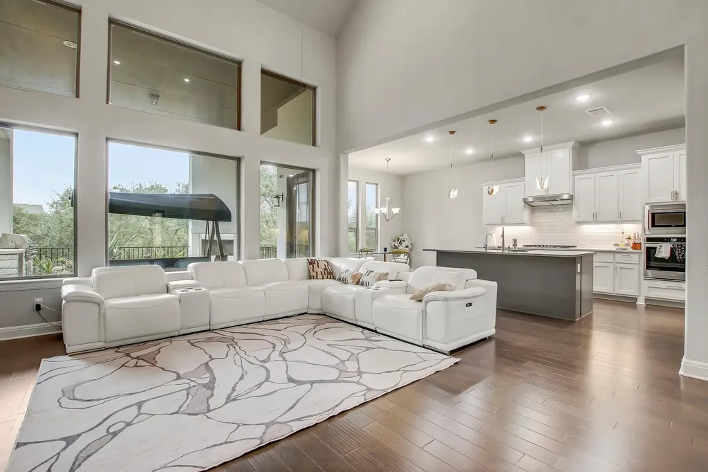 525 Houston Loop Liberty Hill TX 78642