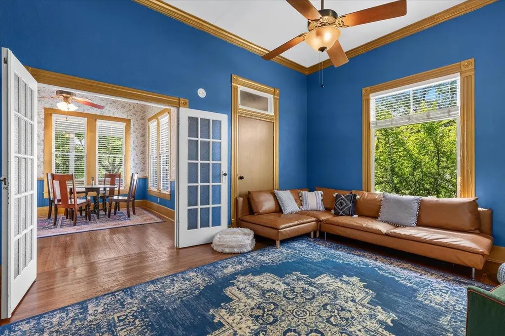 702 E Main Street Round Rock TX 78664
