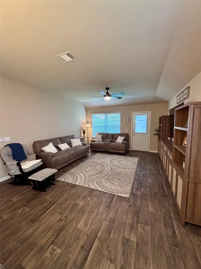 108 Blue Sage Drive Leander TX 78641