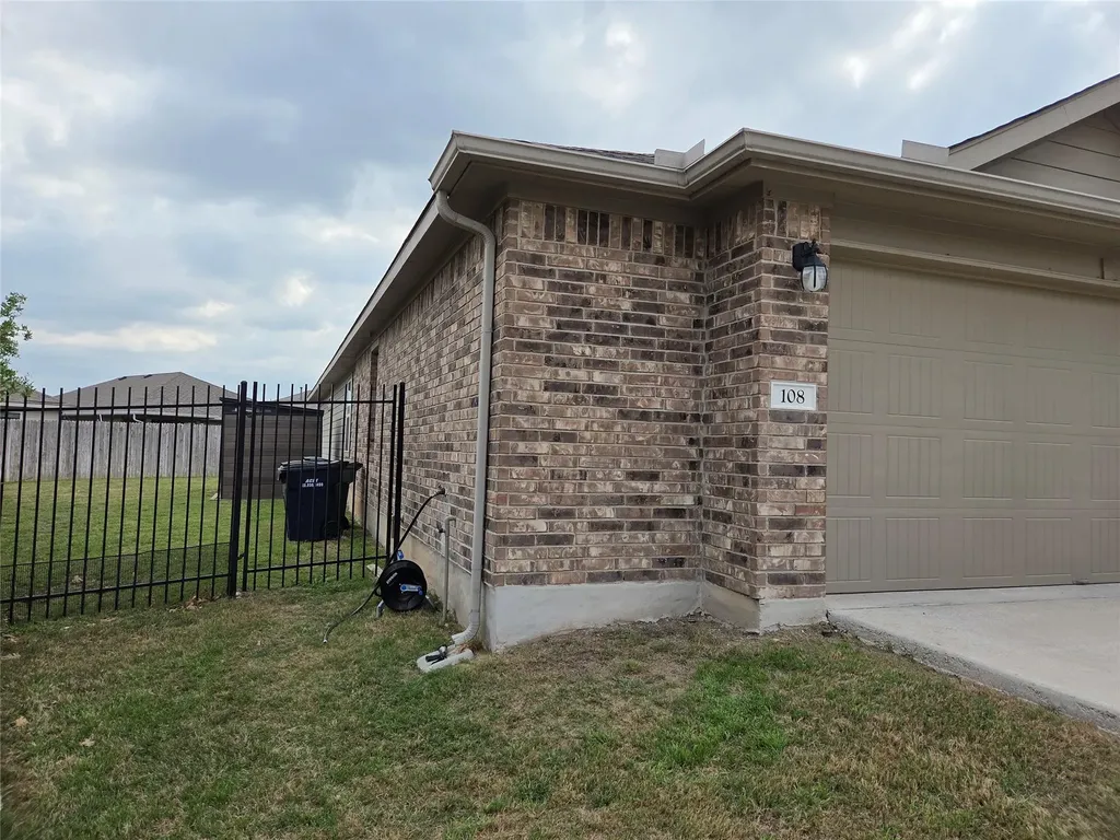 108 Blue Sage Drive Leander TX 78641